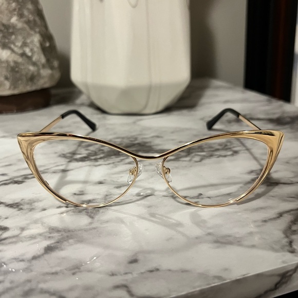 Brand new gold cat eye lenses - Picture 3 of 8